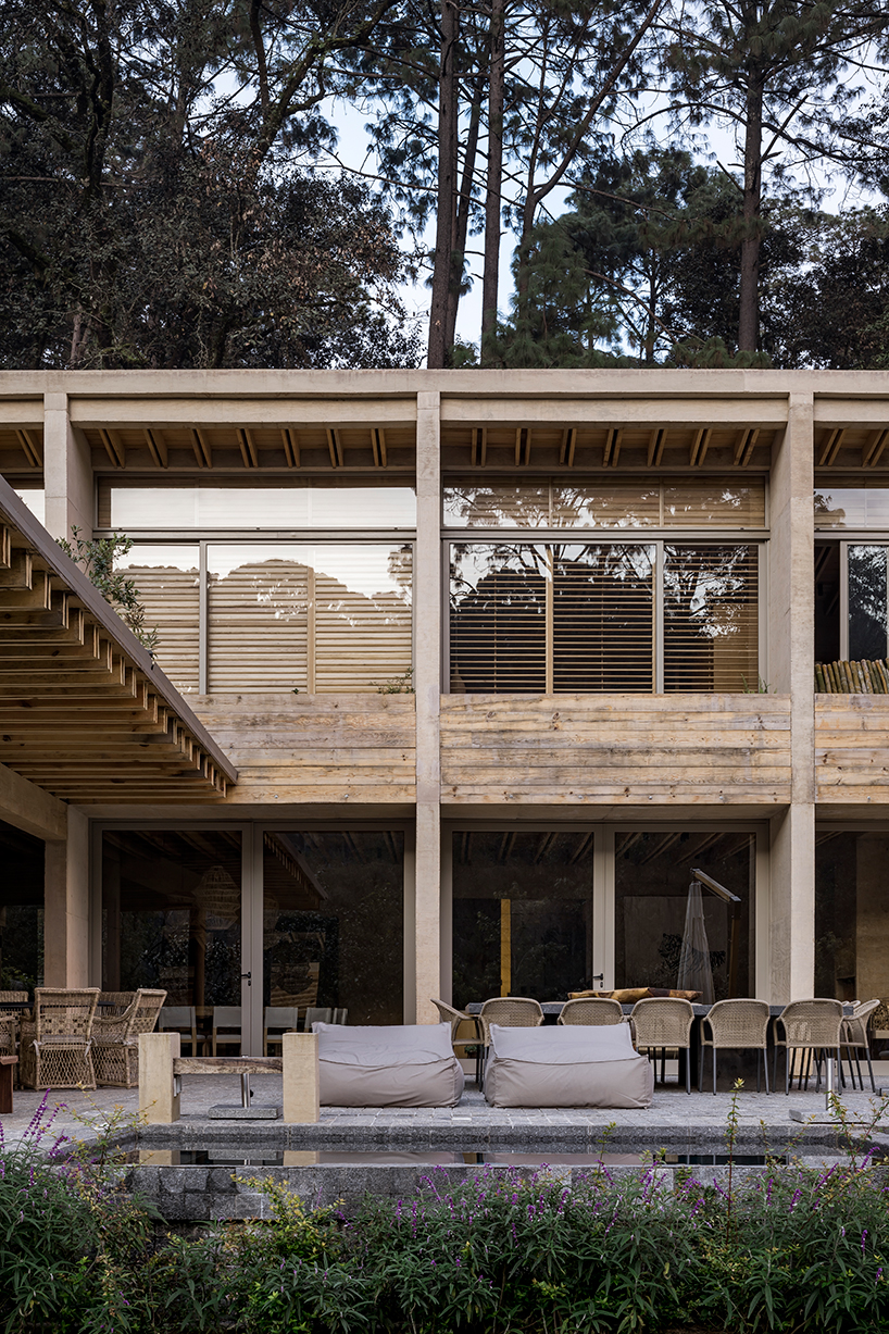 taller héctor barroso avandaro