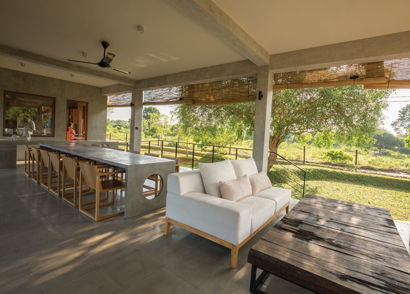 the tree tops wild life bungalow by chinthaka wickramage frames views in sri lanka designboom