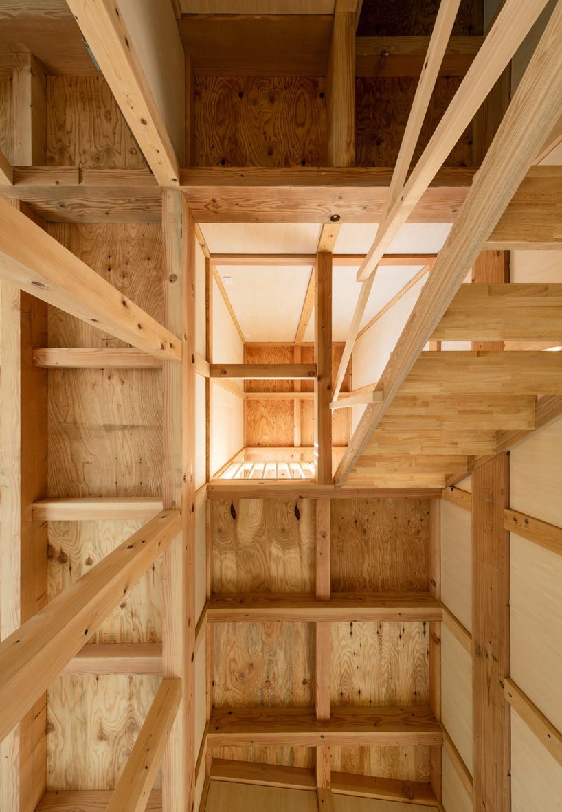 kiyoaki takeda's timber house with five retaining walls in tokyo merges nature with artefact - 4