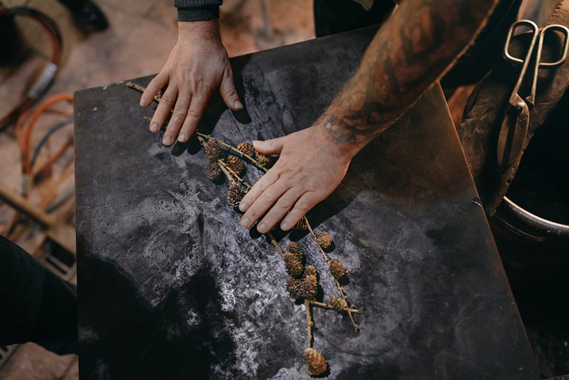 LASVIT breathes eternal life into nature by preserving flowers in glass