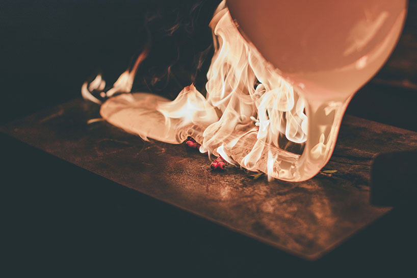 LASVIT breathes eternal life into nature by preserving flowers in glass