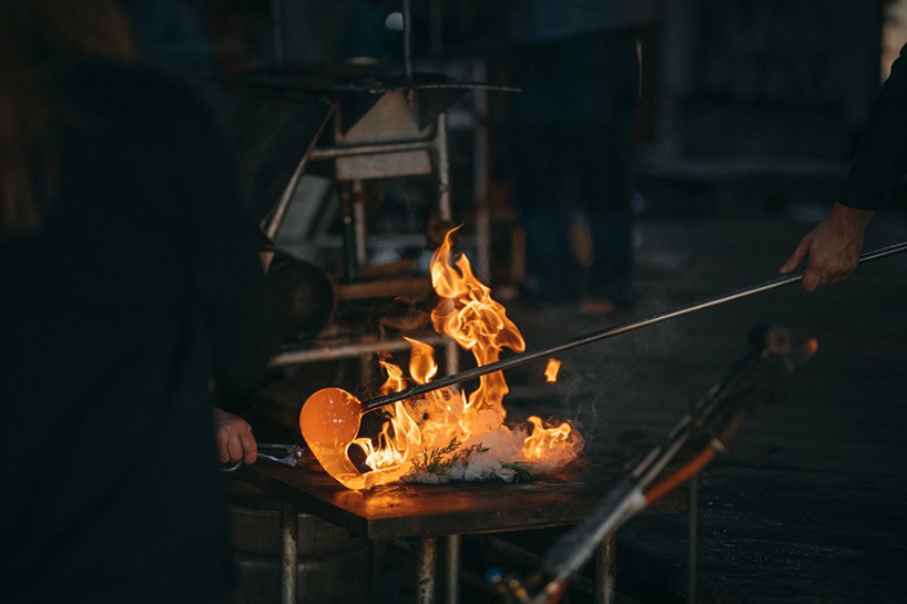 LASVIT breathes eternal life into nature by preserving flowers in glass