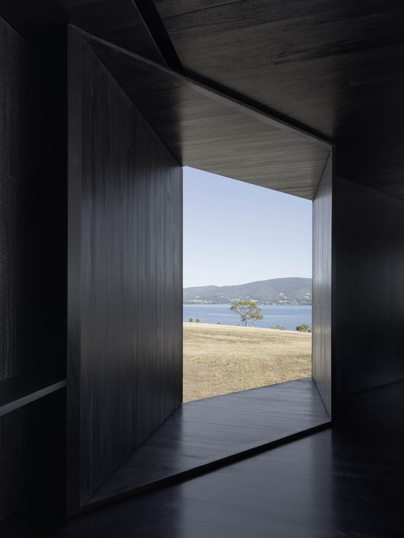 room 11 d'entrecasteaux