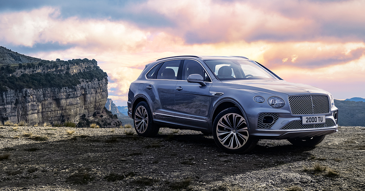 2021 bentley bentayga's design equally balances muscularity and elegance