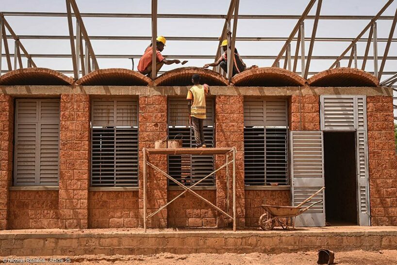 image © Nicolas Réméné