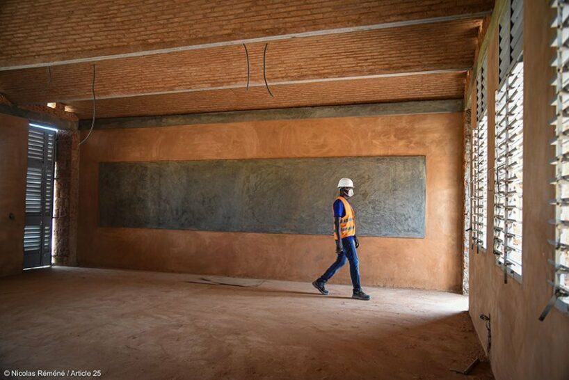 image © Nicolas Réméné