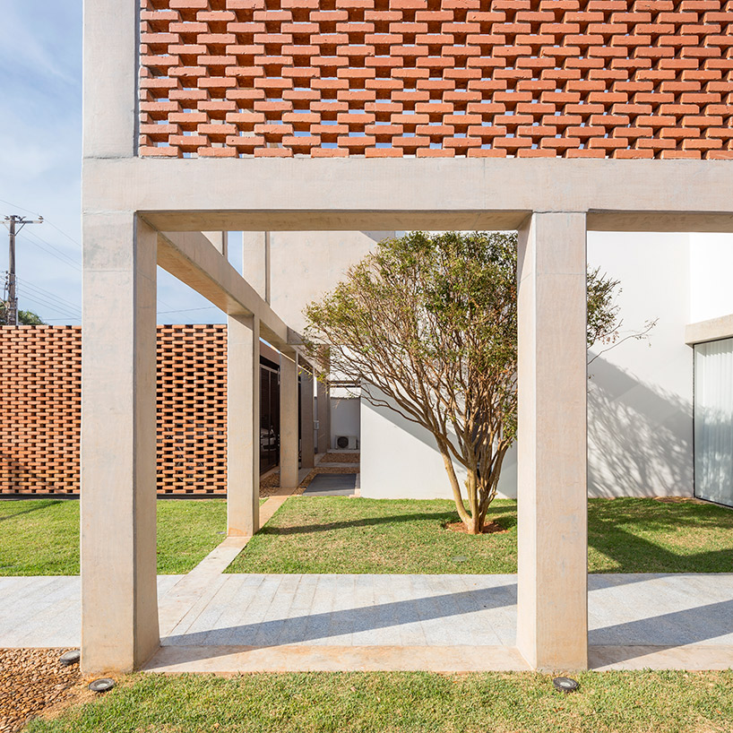 bloco arquitetos casa grid