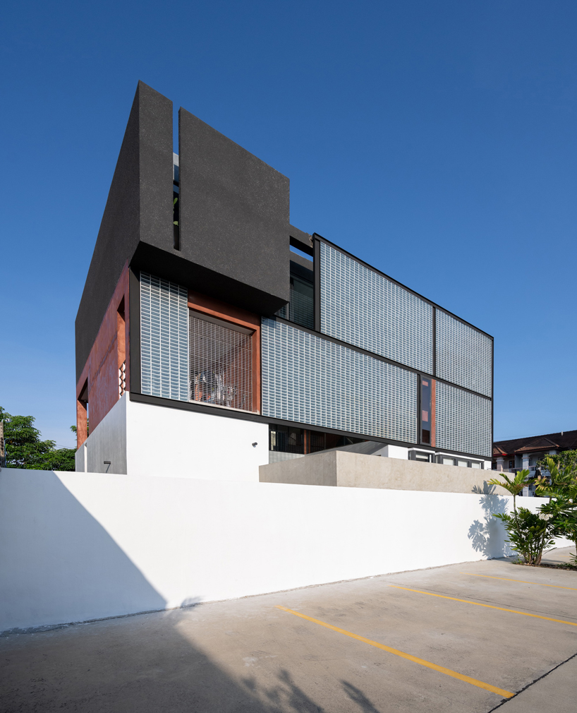 glass block walls bring natural light into archimontage's sena house in bangkok designboom