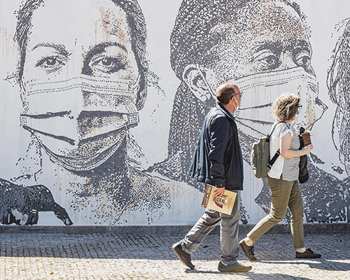 vhils honors healthcare workers + ancillaries with massive mural in porto