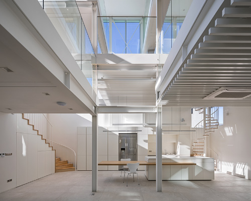 younghan chung's light hollow house in korea combines defined rooms and 'variable' spaces