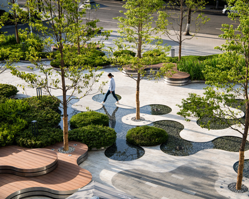 ASPECT studios completes the first stage of its playful 'hyperlane' in chengdu, china