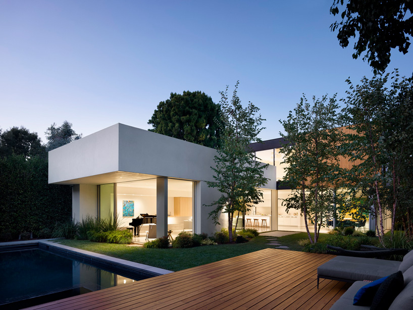 EYRC's '19th street' house is a serene california retreat with a japanese touch