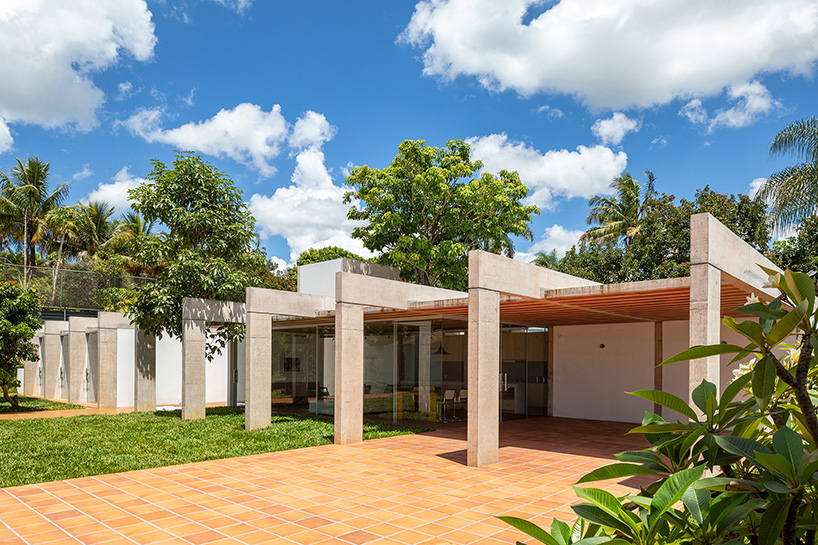 bloco arquitetos portico house