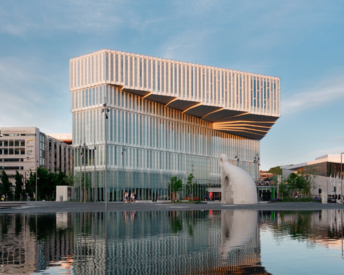 atelier oslo + lundhagem cantilever oslo's new main library to create sheltered entrance