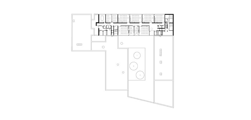 dominique coulon applies varying shades of blue to school group 'rené beauverie' in france