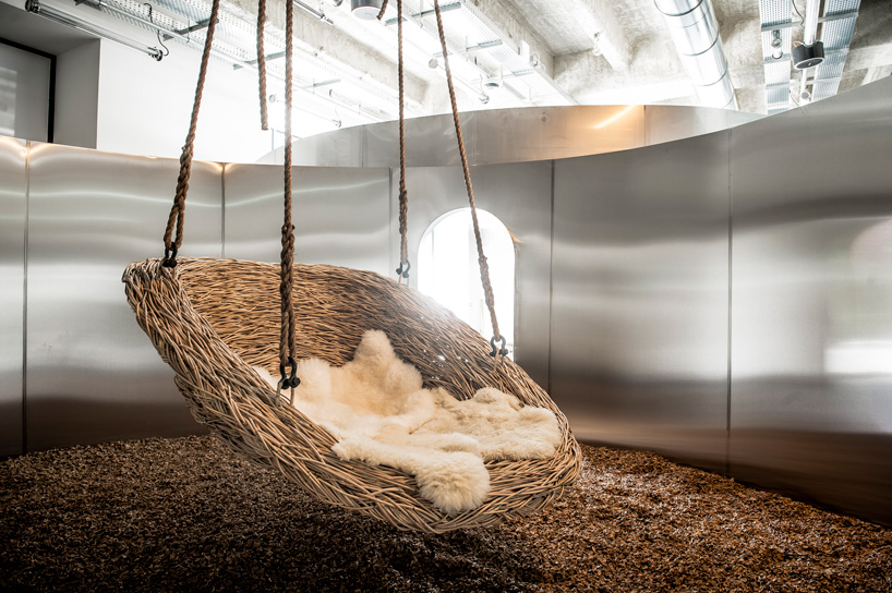 guest room - 'humanest' by porky hefer at fondation martell