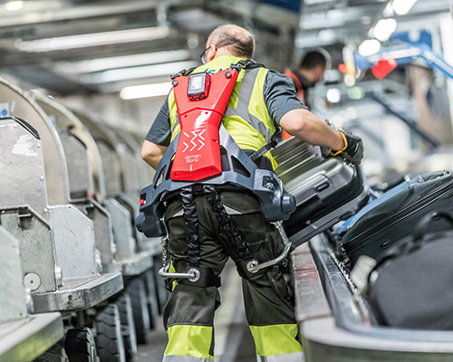 cray x, a smart power suit that supports workers when lifting loads up to 28 kg