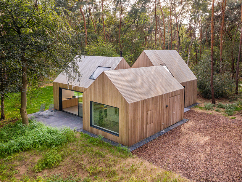 hofmandujardin combines three wood-clad volumes into 'villa tonden' in the netherlands