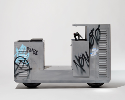 NOMOTO is an unrecognizable, graffiti-covered motorbike concept by joey ruiter