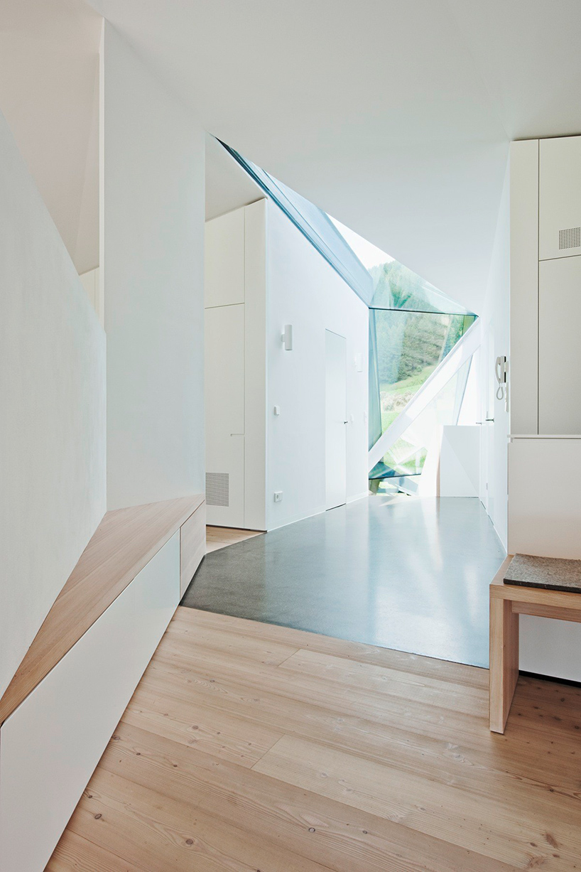 plasma studio paramount alma