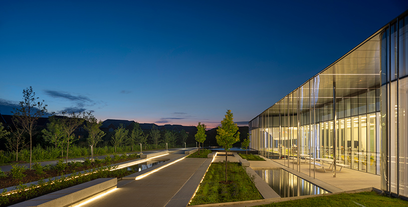 RDHA tops its springdale library in ontario with a fluid, undulating topography - 7