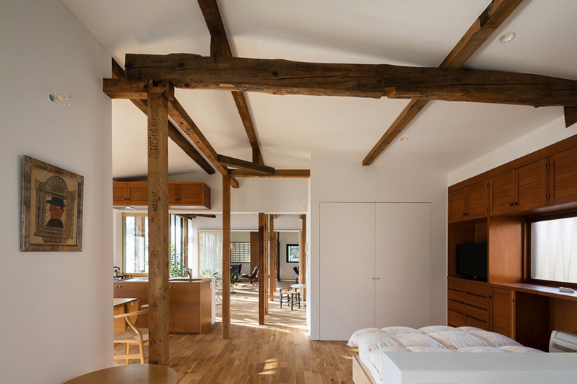 takeshi yamagata architects renovates a 60-year-old wooden house in tokyo designboom
