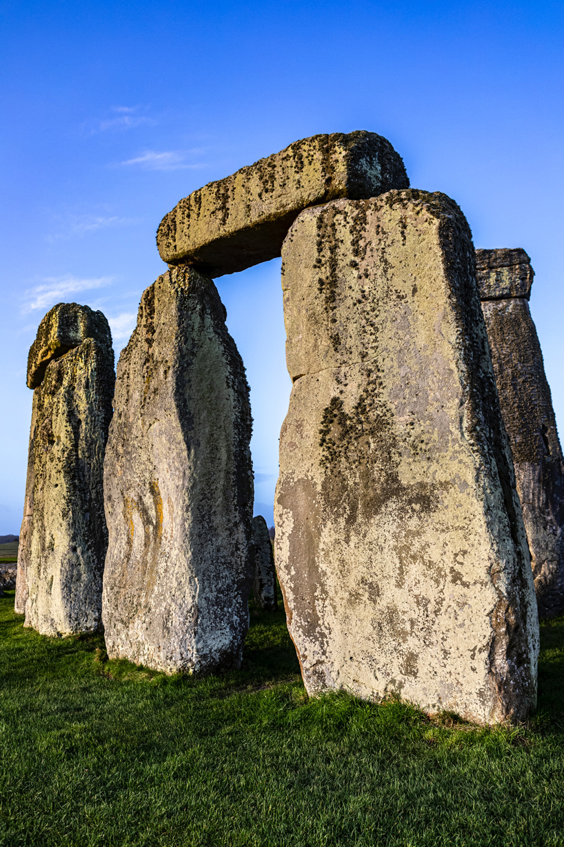 archaeologists pinpoint the origins of stonehenge's giant sarsen megaliths designboom