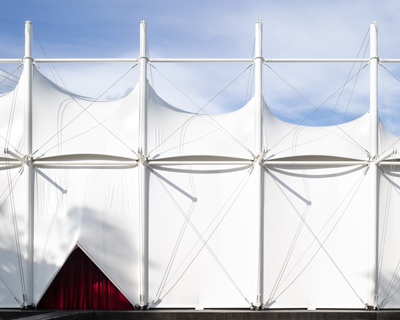 SNKH's pop-up cinema at moscow's garage museum resembles an inverted bedouin tent