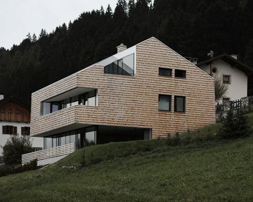 plasma studio generates 'house H' with methods of volumetric subtraction
