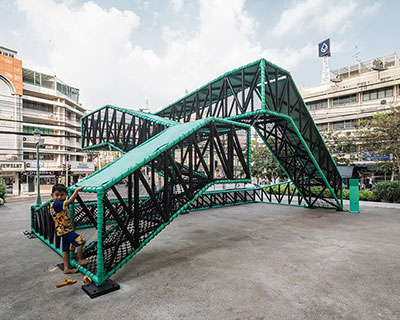playground structures with flexible net surfaces revitalize leftover spaces of bangkok