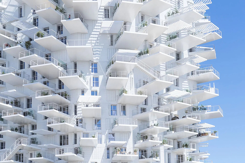 sou fujimoto arbre blanc