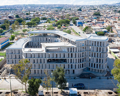 iwan baan photographs 'las americas', a social housing project in mexico by SO – IL