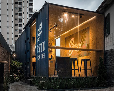 estúdio HAA! realizes compact restaurant in brazil made out of containers