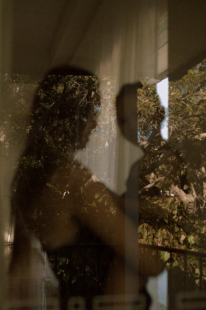 australian artist lisa sorgini captures mothers and children in quarantine