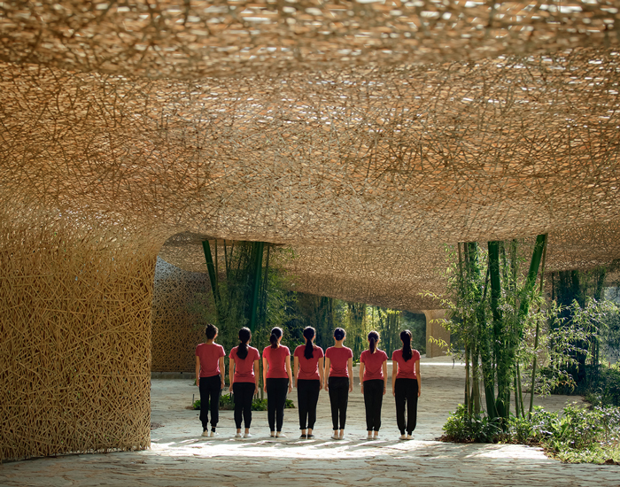 lllab. introduces a huge bamboo canopy and nest-like structures to beauty spot in china