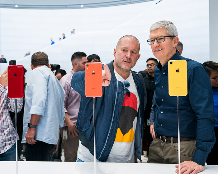 jony ive, apple's former chief design officer, now works for airbnb