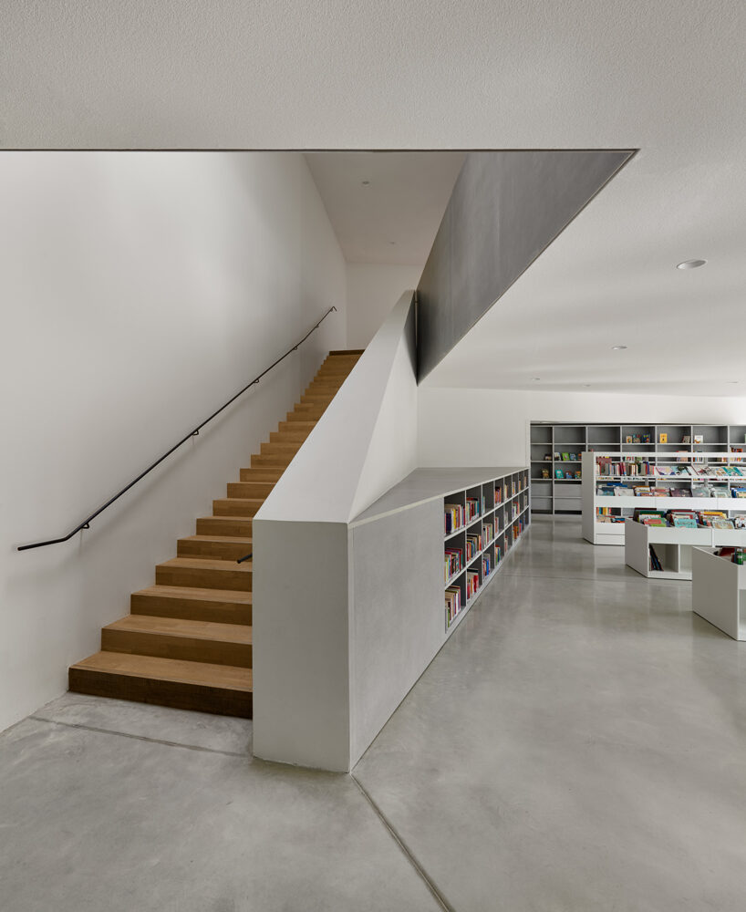 dominique coulon turns a 17th century french mansion into a new library designboom