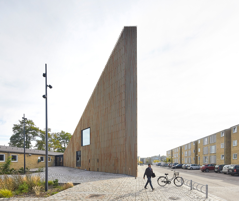 hufton crow cobe library