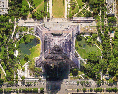 experience six landmark buildings from the perspective of an aircraft pilot