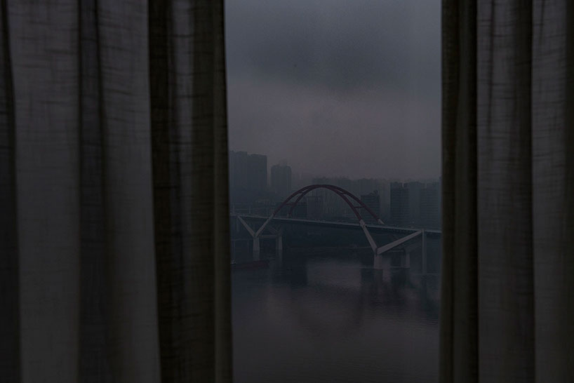 manuel alvarez diestro photographs the densest metropolis in mainland china - 1