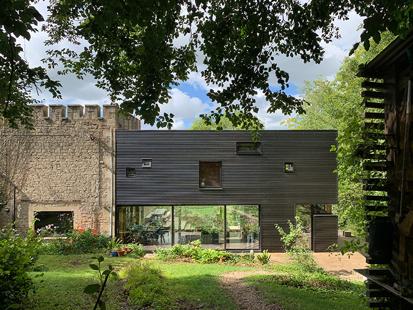 piers taylor moonshine house