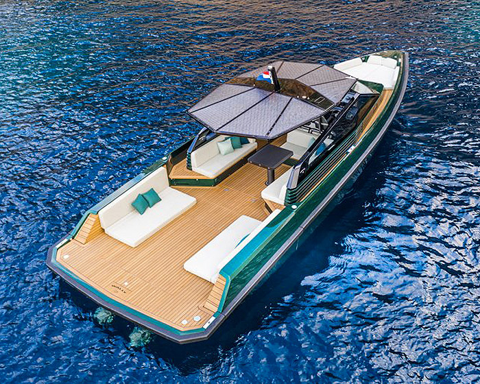 wally unveils a 43ft tender with a center cockpit for increased comfort and protection