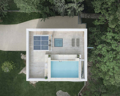 archisbang associati restores & restyles residential building from the 60s in italy