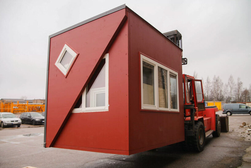 'brette haus' is a tiny prefabricated house that unfolds in only three hours - 11
