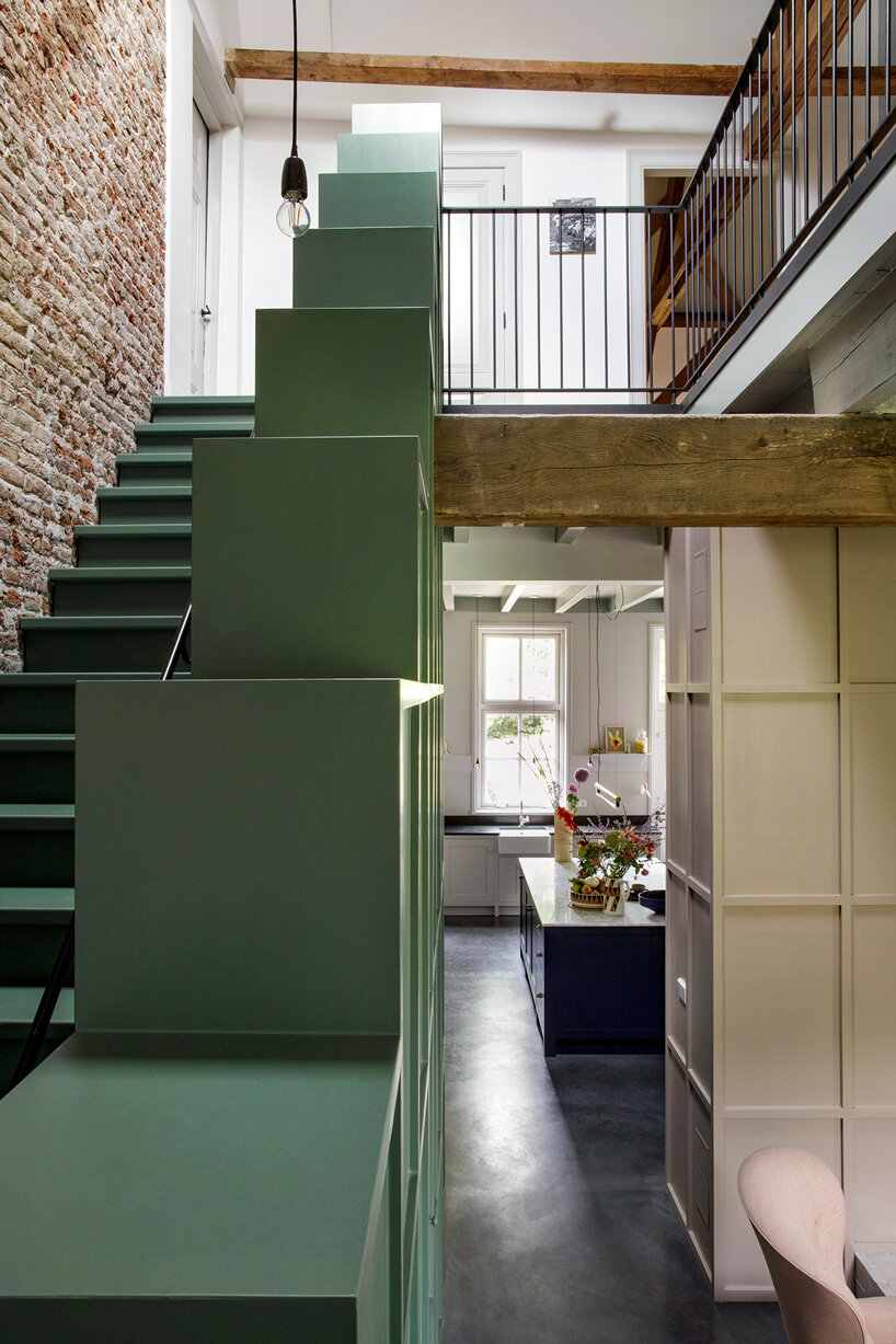 hilberinkbosch architecten renovates an old apple farm in the netherlands designboom