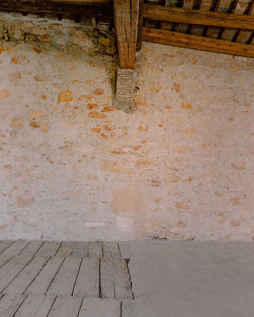 AMAA pleonastic fantastic