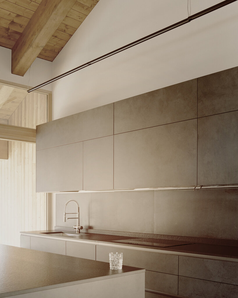 LCA architetti chalet blanc