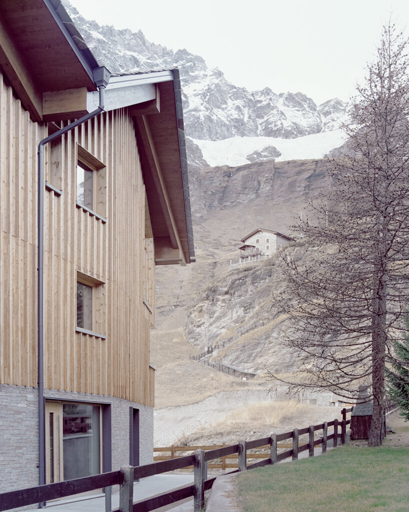 LCA architetti chalet blanc