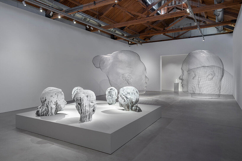 jaume plensa presents nocturne at chicago's gray warehouse