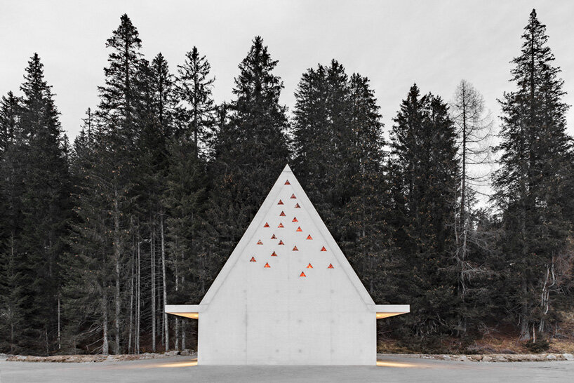 pedevilla + willeit architektur shape service building like a mountain peak in the dolomites